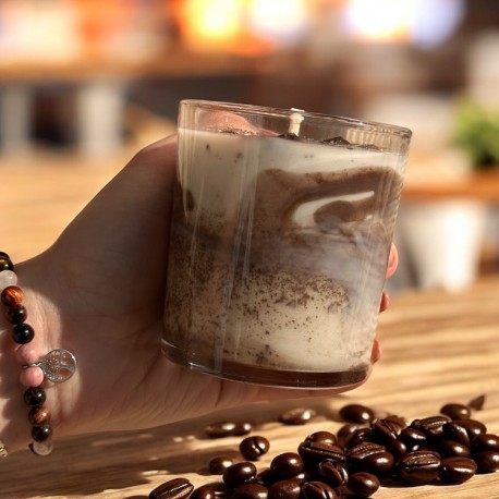 Barevná sójová svíčka s bambusovým víčkem - 230 ml